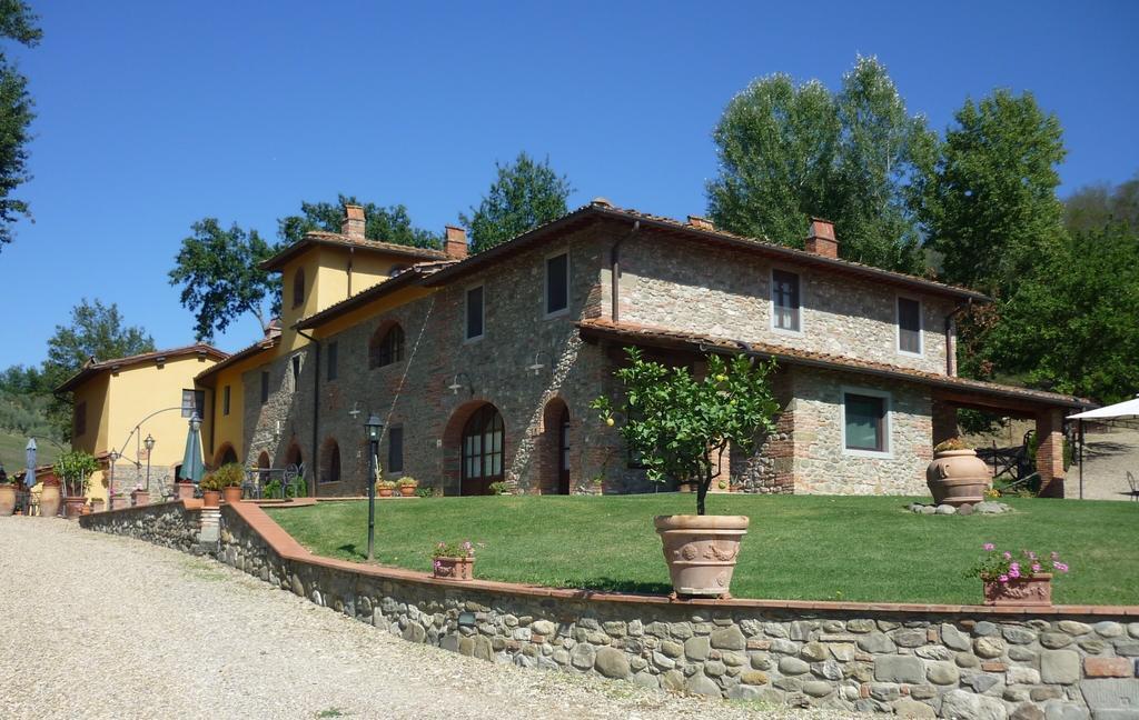 Agriturismo Le Buche Di Viesca Reggello Bagian luar foto