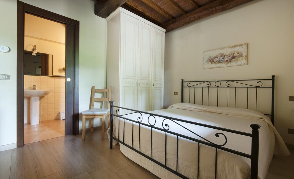 Agriturismo Le Buche Di Viesca Reggello Bagian luar foto