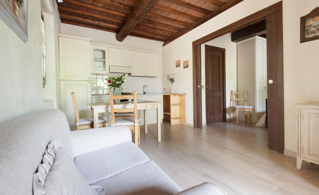 Agriturismo Le Buche Di Viesca Reggello Bagian luar foto